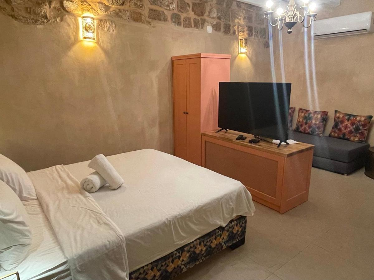 Bed and Breakfast Arabesque House Акко Экстерьер фото